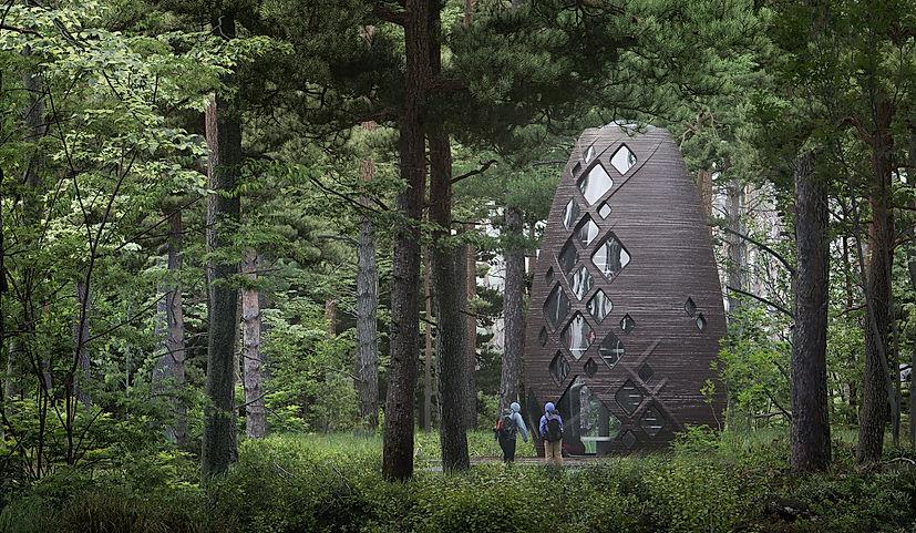 Futuristic design of 3D printed real estate
